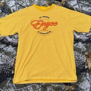 Vintage Enyce Y2K Striped Graphic T-Shirt - Yellow (y2k streetwear)‼️‼️🚨